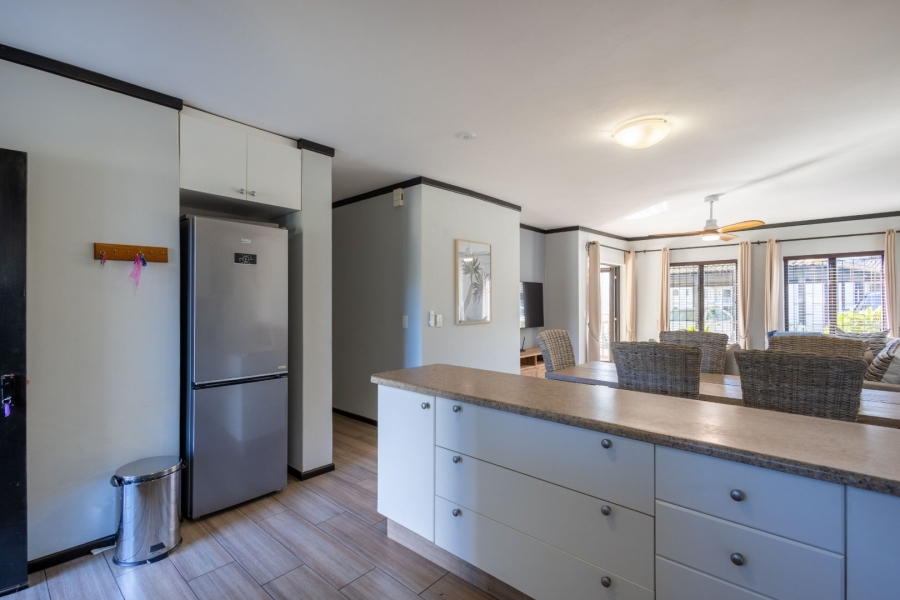 3 Bedroom Property for Sale in Santini Village Western Cape